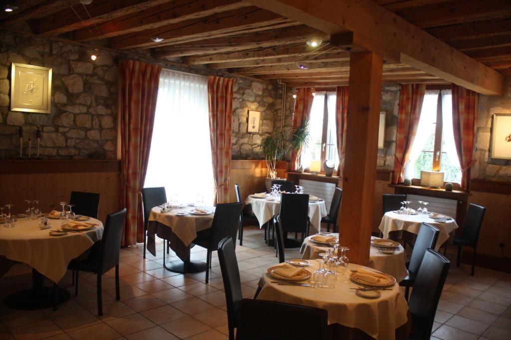 Auberge Communale Bogis Bossey Exterior foto